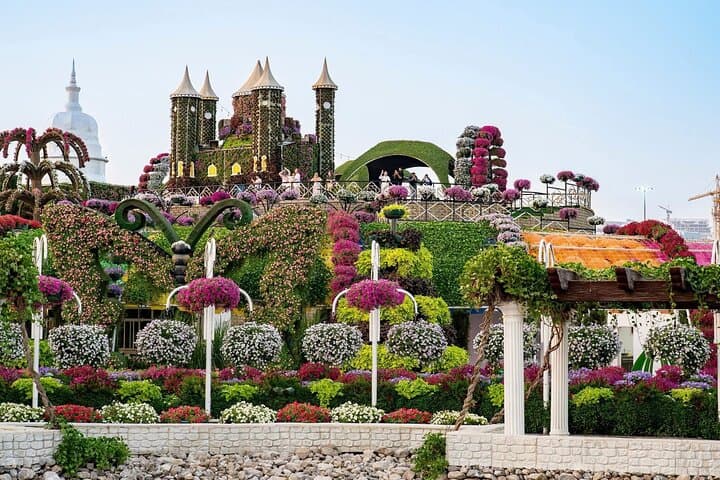 Dubai Miracle Garden From Ras Al Khaimah — Skip-the-Line Admission & Transfers