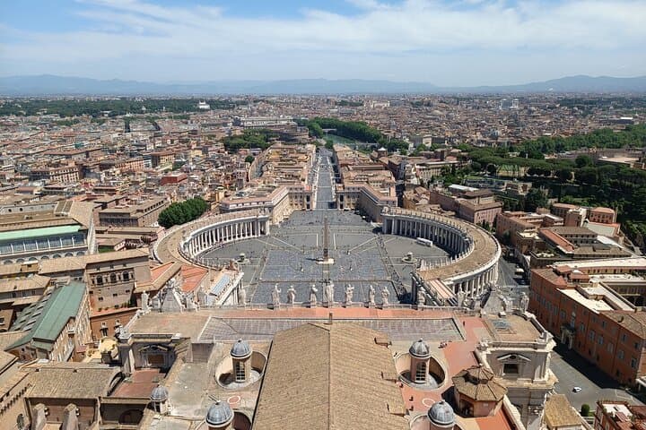 Rome Private Walking Tour with a Local: Highlights & Hidden Gems photo 4