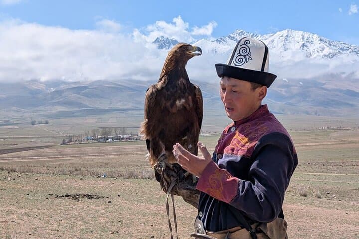 4-Day Classic Kyrgyzstan: Burana Tower, Issyk-Kul & Karakol Adventure