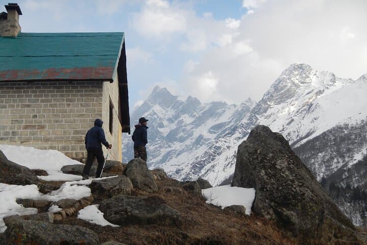 Harkidun-Trek-Explore-the-Authentic-Himalayas photo 3