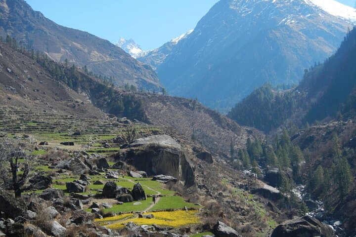 Harkidun-Trek-Explore-the-Authentic-Himalayas photo 4