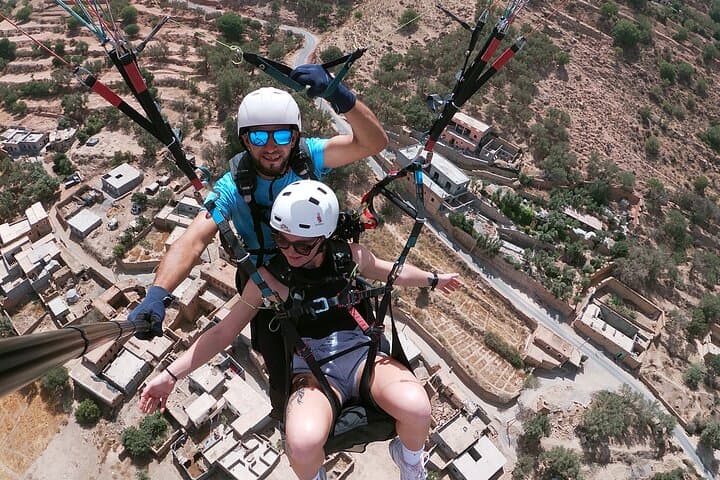 Tandem Paragliding Over Agafay Desert from Marrakech – 20–30 Minute Scenic Flight photo 2