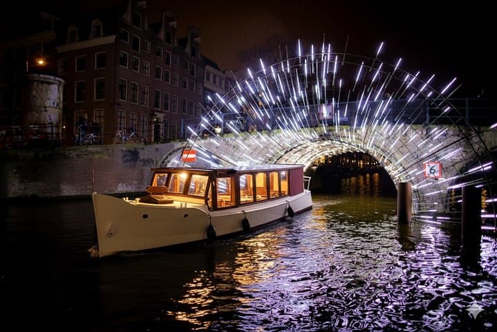Private Saloon Boat Cruise: Explore Amsterdam’s Historic Canals