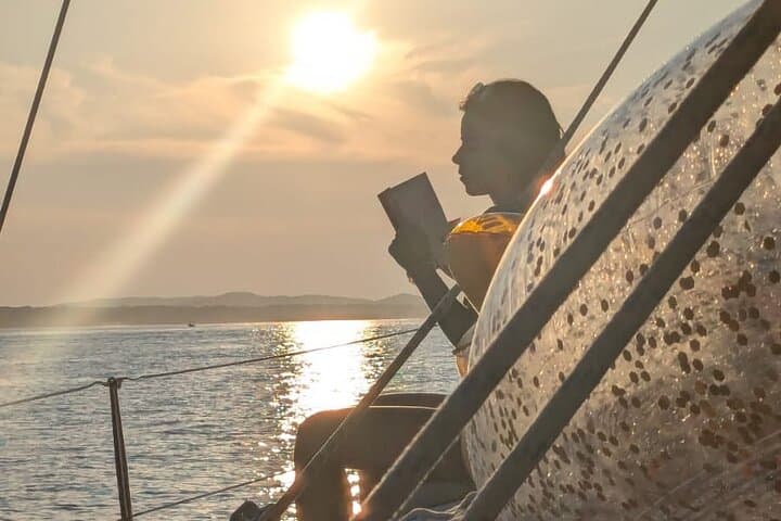 Sunset Sailing in Barcelona: Port Olímpic Yacht Cruise with Cava and City Views photo 3