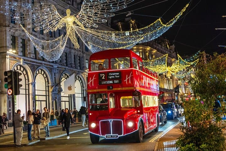London Christmas Lights Tour by Vintage Open-Top Bus photo 2