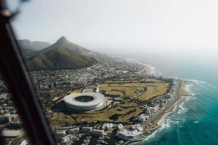 Cape Town City and Coast Helicopter Tour — Table Mountain & Atlantic Views