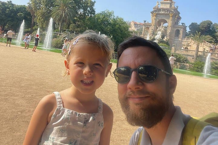 Parc de la Ciutadella Kid Quest: Self-Guided Family Detective Game in Barcelona photo 1