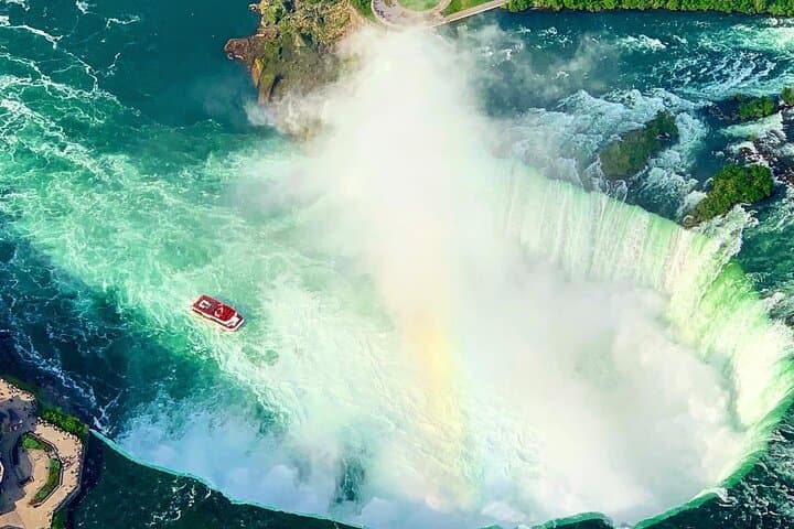 Ultimate Niagara Falls Day Tour: Boat Cruise, Journey Behind the Falls & Maple Tasting photo 3