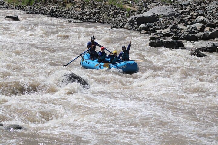 Cajón del Maipo Full-Day Rafting and El Yeso Hot Springs from Santiago photo 5
