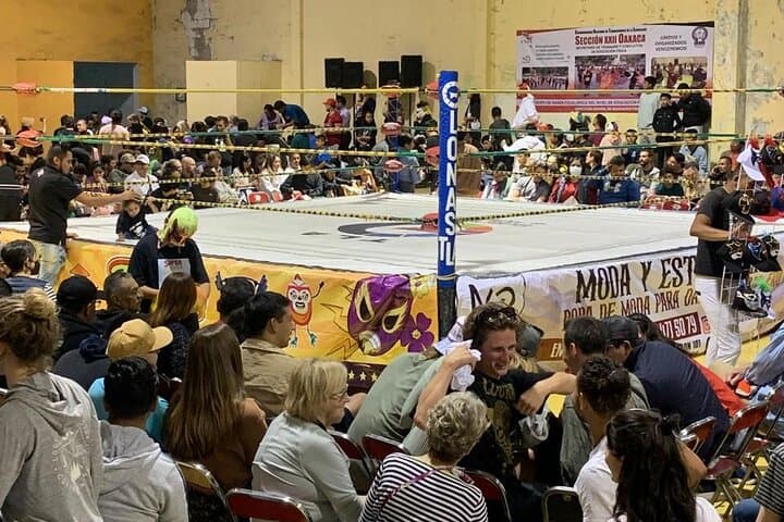 Inside Oaxaca's Sunday Lucha Libre: Live Mexican Wrestling Experience