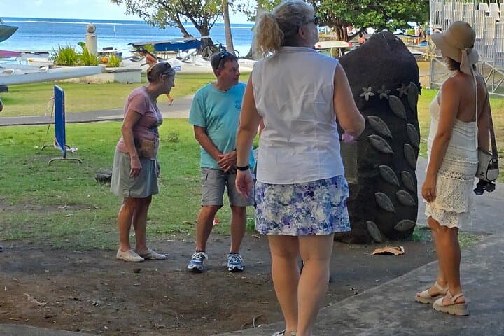 Half-Day Tahiti Circle-Island Tour: Waterfalls, Grottoes & Black-Sand Coast photo 4