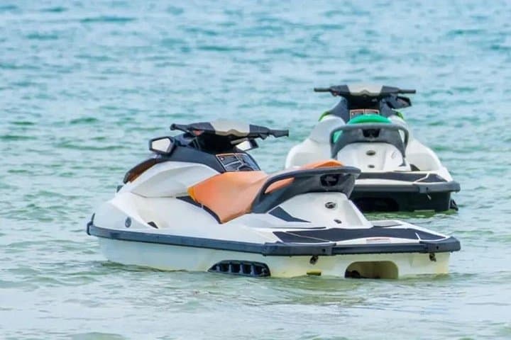 Jet Ski the Dubai Coastline: Ride Past the Burj Al Arab from Kite Beach photo 2