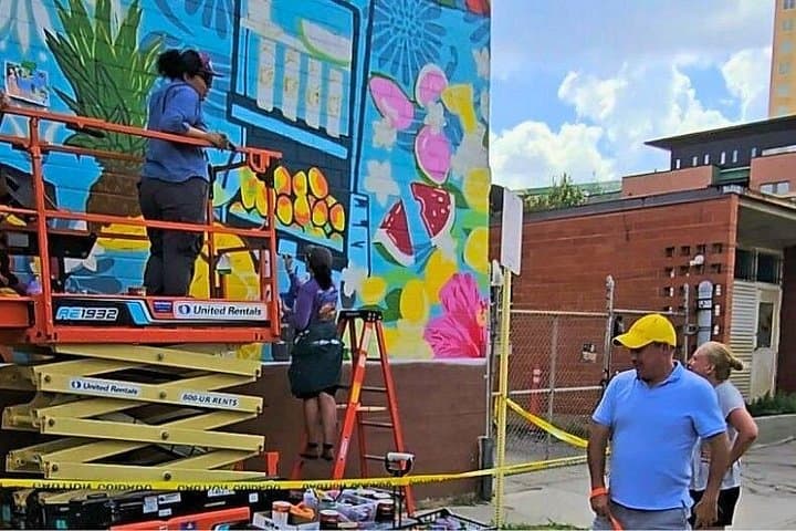 San Antonio Mural Walking Tour: Step Into the Art and East Side Stories photo 2