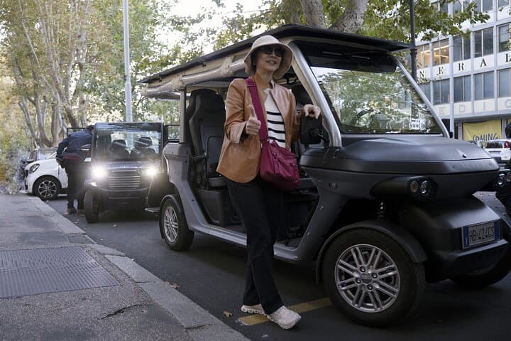 Explore Rome by Golf Car: Private 3-Hour Historic Highlights Tour photo 5