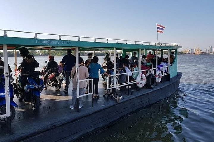 Bangkok Hidden Oasis: Bang Krachao Cycling Tour & River Boat Ride photo 3
