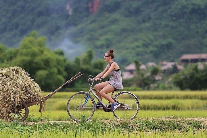 Mai Chau Day Trip from Hanoi: Cycling, Stilt Houses & Thung Khe Pass photo 4