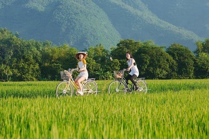 Mai Chau Day Trip from Hanoi: Cycling, Stilt Houses & Thung Khe Pass photo 1