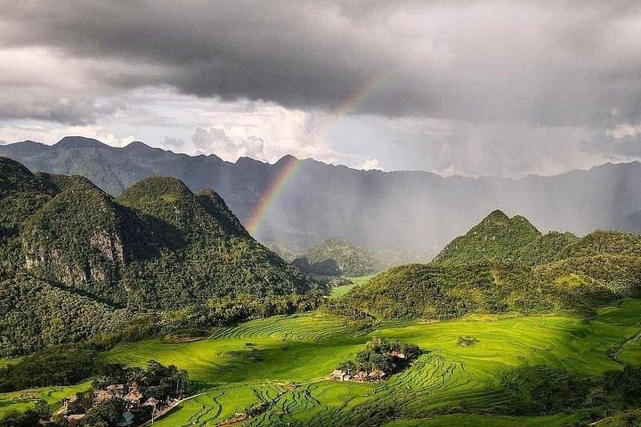 Mai Chau Day Trip from Hanoi: Cycling, Stilt Houses & Thung Khe Pass photo 3