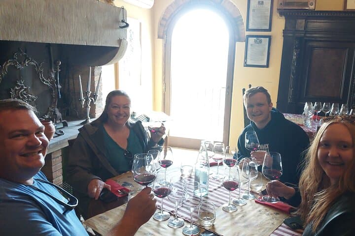 Winter Chianti Wine Tour: Cellars, Tastings and Tuscan Lunch