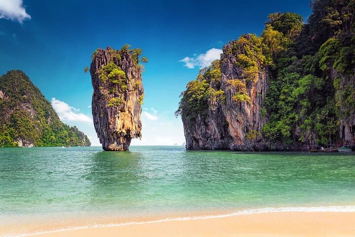Phi Phi and James Bond Island Speed Catamaran Day Tour from Phuket