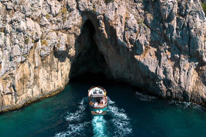 Sail the Amalfi Coast: Positano & Amalfi Day Cruise from Naples photo 2