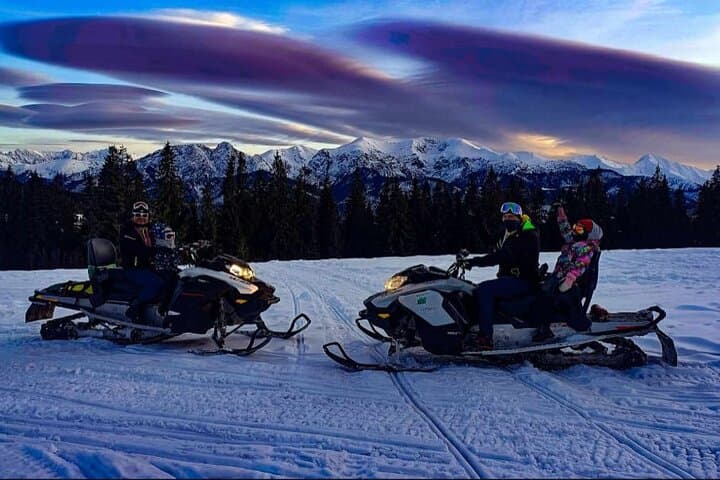 Zakopane Snowmobile Day: Mountain Rides, Oscypek Tasting & Chochołowskie Thermal Baths photo 6