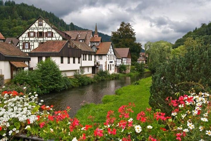 Black Forest Day Trip from Strasbourg — Baden-Baden, Triberg & Mummelsee photo 5