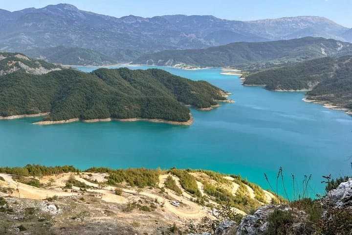 Tirana Day Trip to Bovilla Lake: Hike Gamti Viewpoint & Bovilla Canyon photo 2