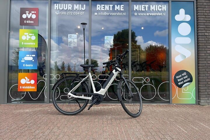 Luxury Electric Bike Rental in Zeeland: 5 Curated GPS Routes for Day Rides