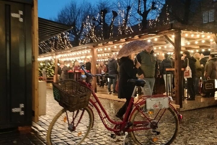 Retro Bike Tour Through Bruges: Highlights and Hidden Gems photo 4