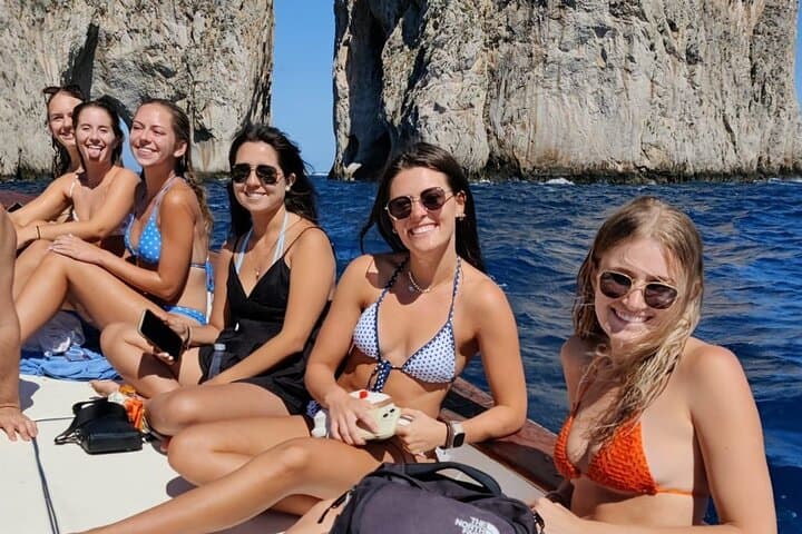 Capri Scenic Boat Tour with Swimming, Limoncello and Snack photo 3