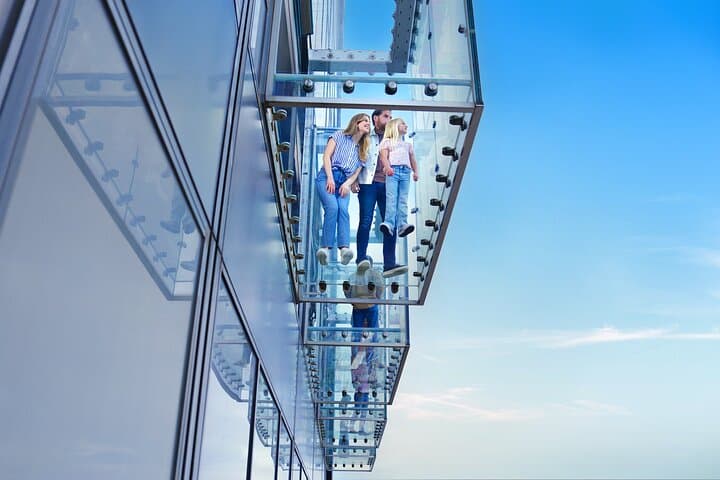 Skydeck Chicago: Willis Tower Ledge Admission & New Chicago Experience photo 2