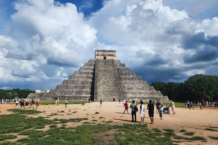 Chichén Itzá, Cenote Ik Kil & Hubiku: Full-Day Tour from Playa del Carmen photo 3