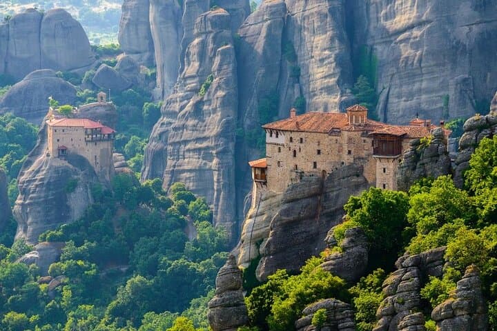 Private Day Trip to Meteora from Athens — Monasteries, Cliffs & Local Flavors photo 6