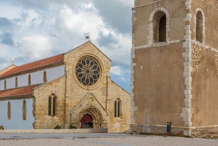 Tomar Private Walking Tour: Templar Tomar, Medieval Synagogue & Historic Sights photo 2