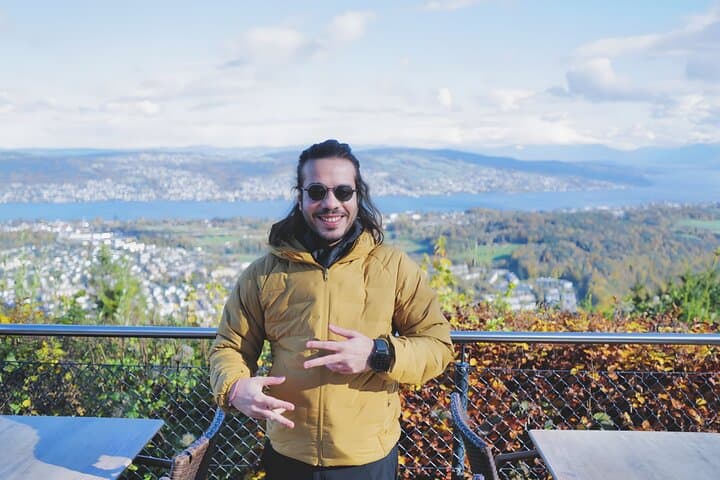 Zurich Private Photo Tour & Felsenegg Cable Car Experience