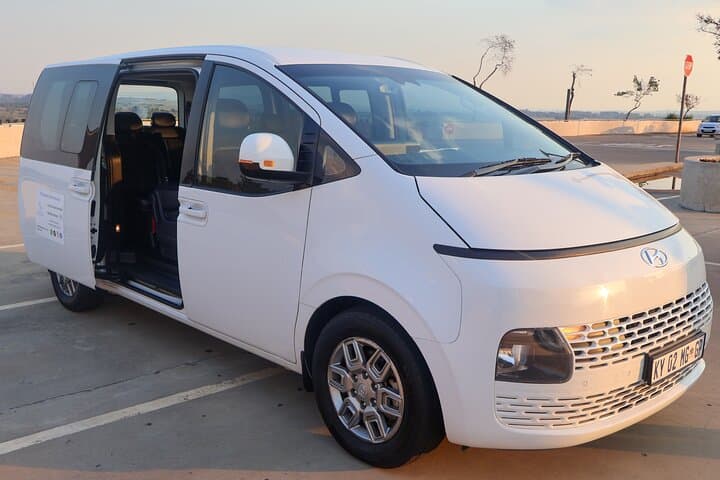 private-premium-transport-johannesburg-comfortable-door-to-door-transfers photo 4