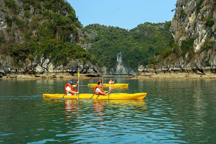 Peony Cruise Luxury Overnight in Ha Long Bay & Lan Ha Bay photo 5