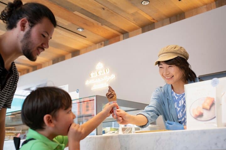 Family Day in Nagoya with a Local — Private, Personalized City Adventures for Kids & Parents photo 5
