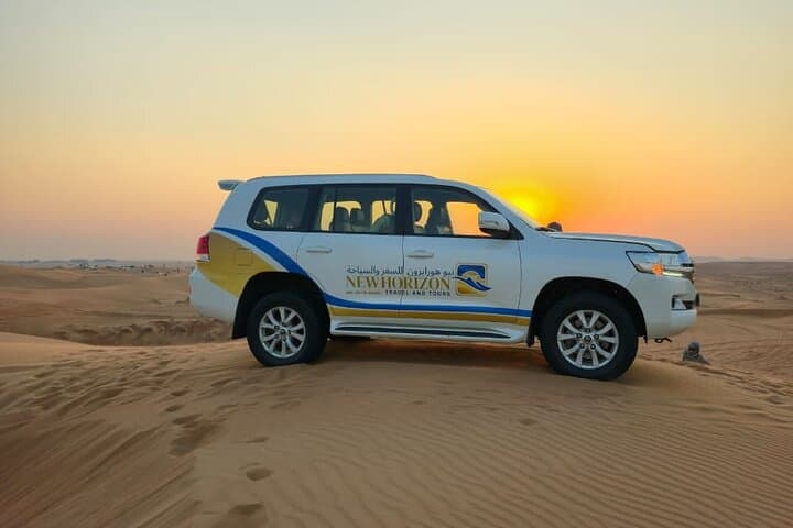 Dubai Red Dune Safari: Premium 4x4 Dune Bashing, Sandboarding & BBQ Dinner photo 5
