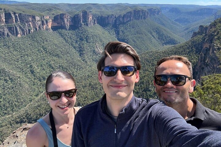 Blue Mountains Private Tour: Jamison Valley Lookouts, Rainforest Walks & Wild Marsupials photo 2