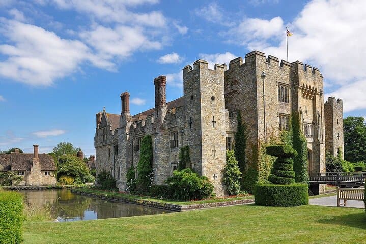 Castles, Cliffs & Coasts: Hever Castle, Rye Harbour & Battle Abbey Day Tour from London photo 3