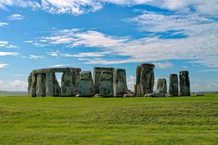 Windsor, Bath & Stonehenge Day Trip from London — Historic England in One Day photo 6