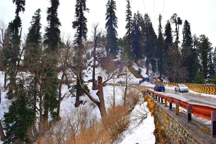 Snow Adventure in the Foothills of the Himalayas from Lahore — 4-Day Nathia Gali & Murree Winter Trek