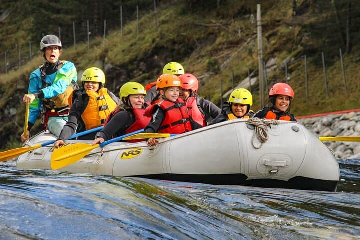 Family-Friendly Class 2 Rafting on the Vosso River, Voss