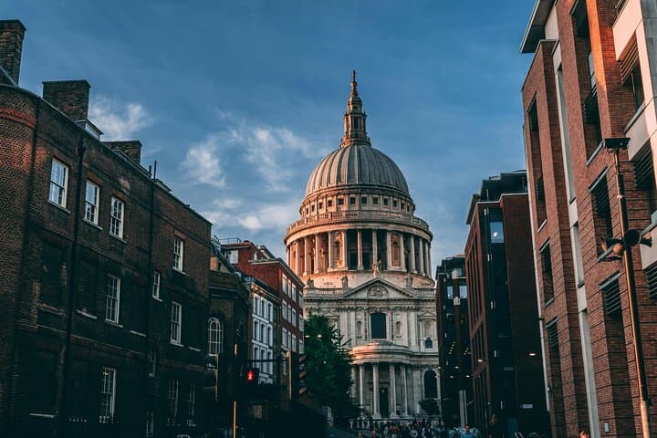 Borough Market Food Tour: Taste London's Historic Flavors and Thames Stroll photo 6
