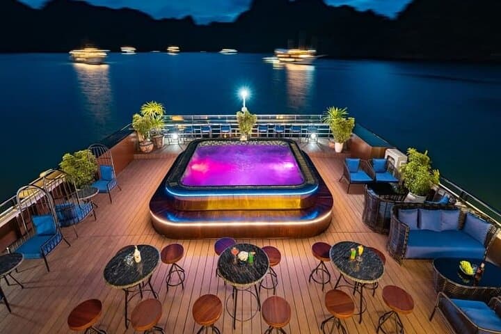 2-Day La Casta Cruise: Halong & Lan Ha Bay Overnight from Hanoi photo 6