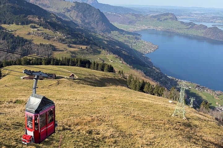 Hike Above Lake Lucerne and Private Fondue Tour