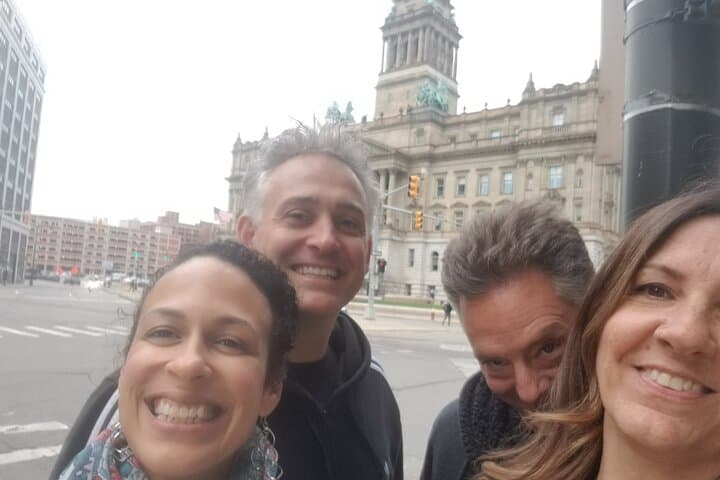 Detroit Scavenger Hunt: Self-Guided Interactive Walking Tour of Downtown photo 3