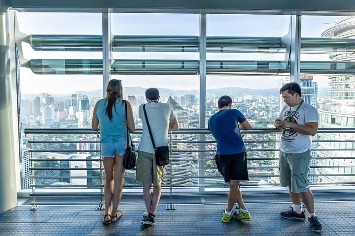 Petronas Twin Towers SkyBridge & Observation Deck: Timed-Entry Visitor Guide photo 3
